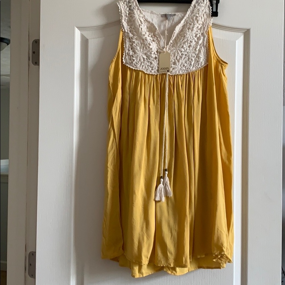Short dress